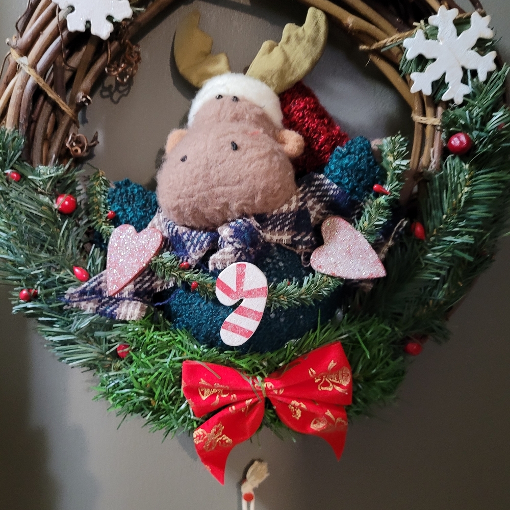 Christmas wall hangings